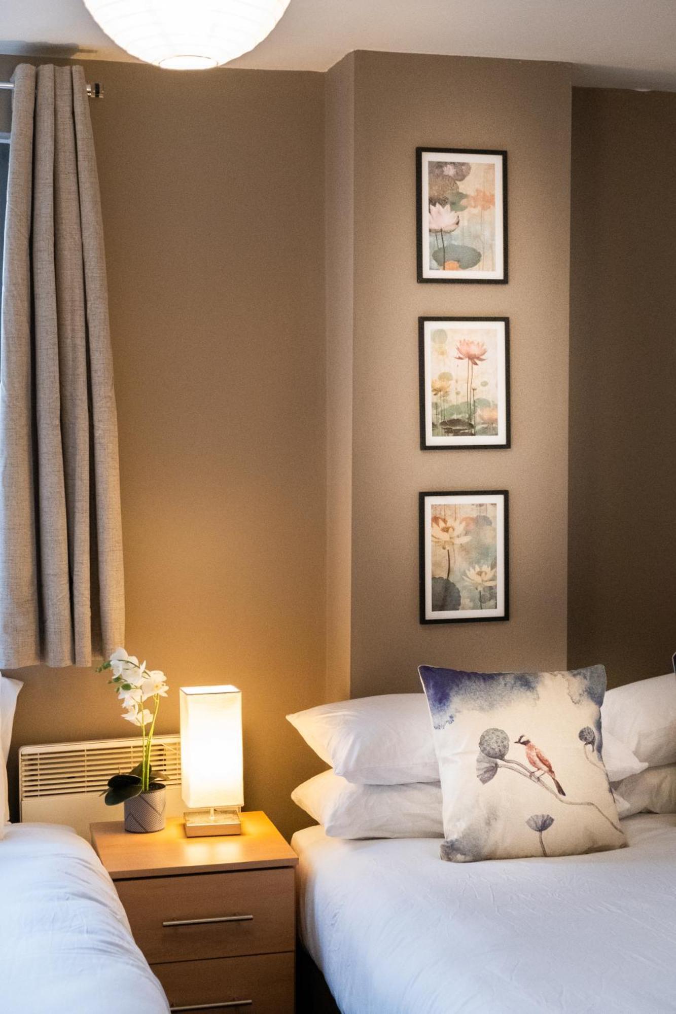 Orient With Freepark - 28 Night Apartment *