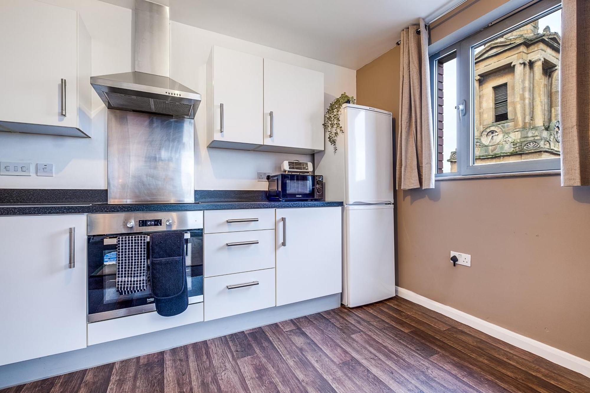 Orient With Freepark - 28 Night Apartment Birmingham