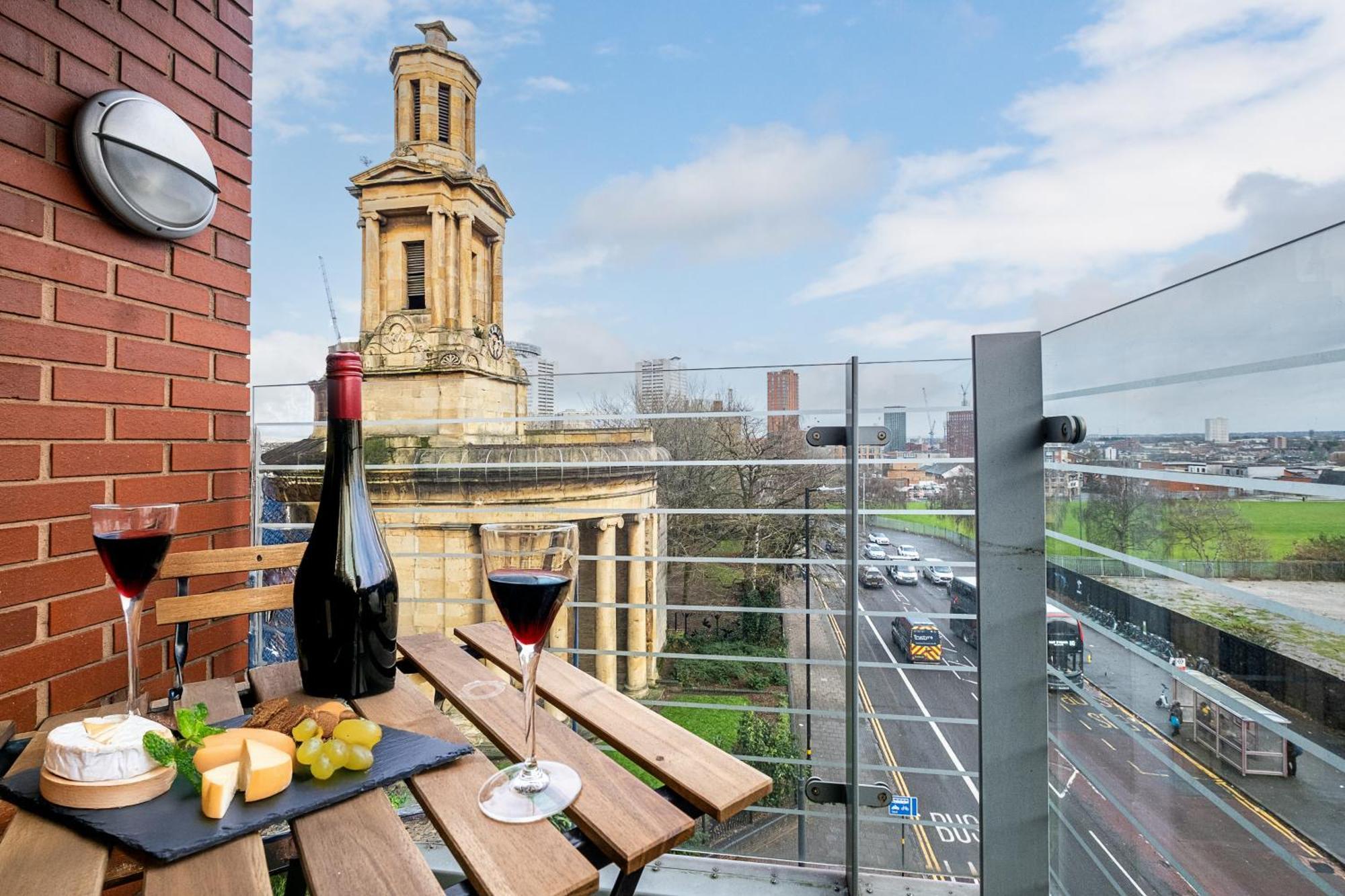 Apartment Orient With Freepark - 28 Night *